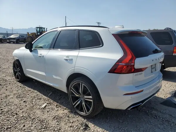 YV4102RM9M1709593 2021 VOLVO XC60 - Image 2