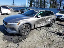 YV4102WK3L1038889 2020 VOLVO V60