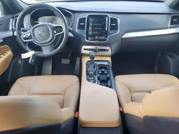 YV4102XK2J1210499 2018 VOLVO XC90 - Image 8