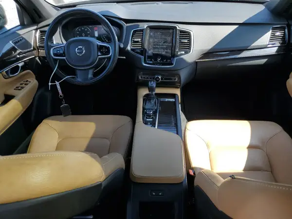 YV4102XK3H1185428 2017 VOLVO XC90 - Image 8