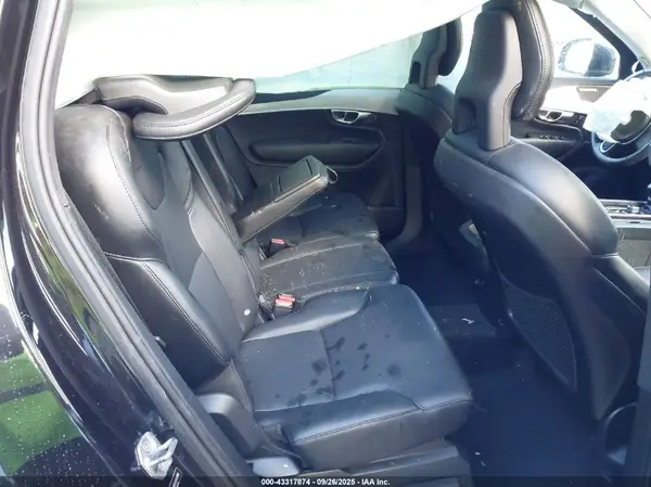 YV4102XK5H1105661 2017 VOLVO XC90 - Image 8