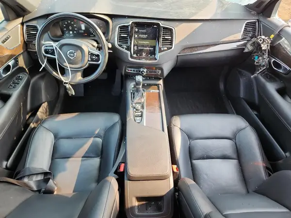 YV4102XK5J1320561 2018 VOLVO XC90 - Image 8