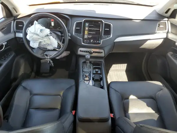 YV4102XK6G1065766 2016 VOLVO XC90 - Image 8