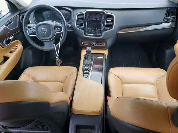 YV4102XK6G1094457 2016 VOLVO XC90 - Image 8