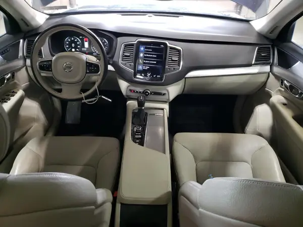 YV4102XK9G1063543 2016 VOLVO XC90 - Image 8