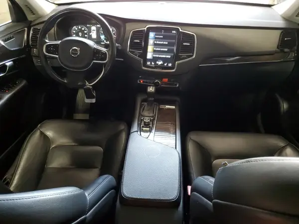 YV4102XKXJ1218477 2018 VOLVO XC90 - Image 8
