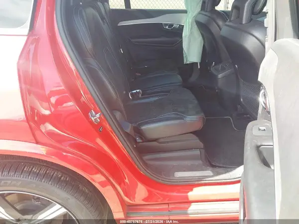 YV4102XM1G1057107 2016 VOLVO XC90 - Image 8