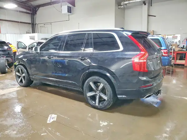 YV4102XM4J1193559 2018 VOLVO XC90 - Image 2