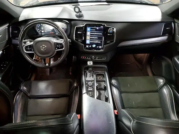 YV4102XM4J1193559 2018 VOLVO XC90 - Image 8
