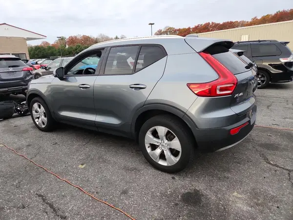 YV4162UK0K2048094 2019 VOLVO XC40 - Image 2