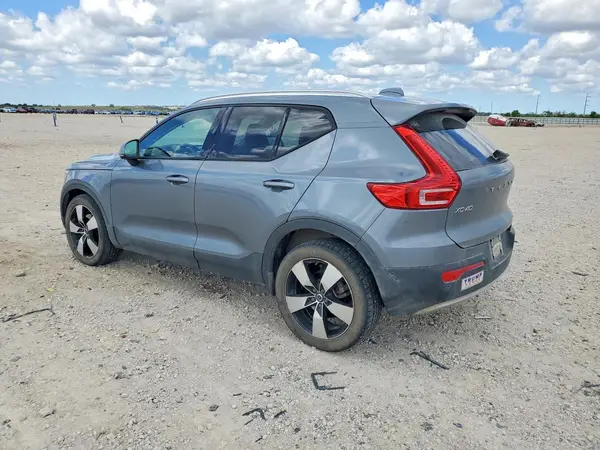 YV4162UK0K2110853 2019 VOLVO XC40 - Image 2