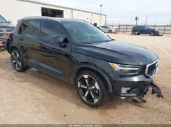 YV4162UK0K2156022 2019 VOLVO XC40
