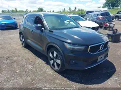 YV4162UK0L2337137 2020 VOLVO XC40