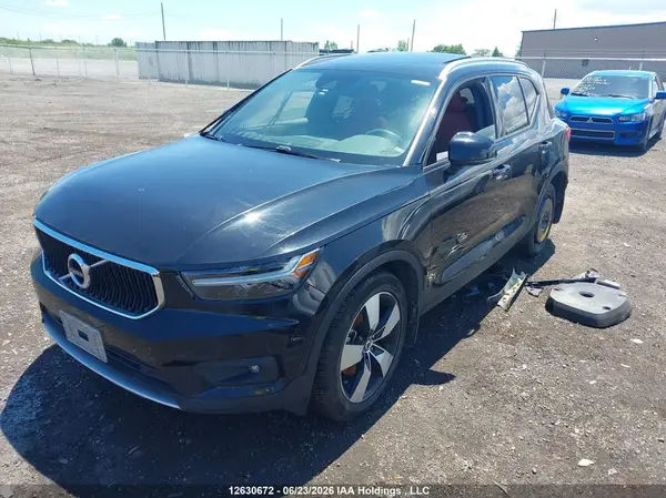 YV4162UK0L2337137 2020 VOLVO XC40 - Image 2