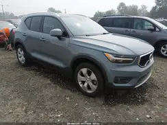 YV4162UK0N2763378 2022 VOLVO XC40
