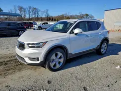 YV4162UK0N2763946 2022 VOLVO XC40