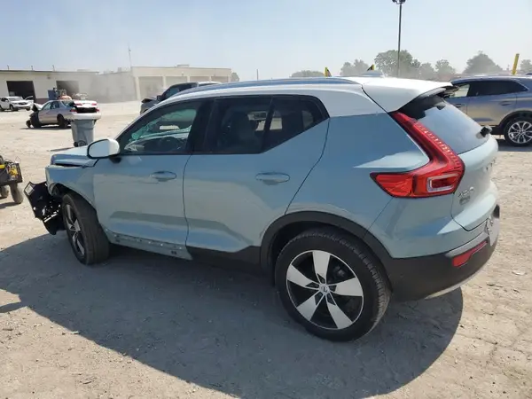 YV4162UK1K2118394 2019 VOLVO XC40 - Image 2