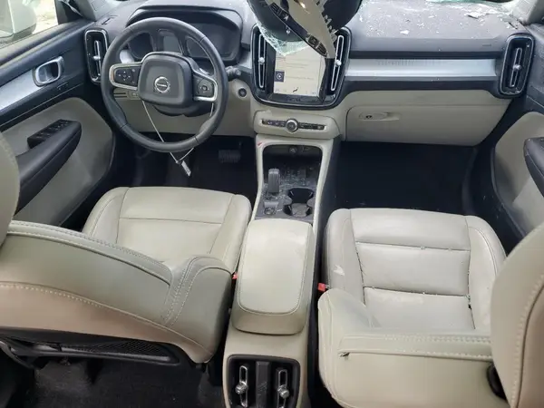 YV4162UK1K2118394 2019 VOLVO XC40 - Image 8