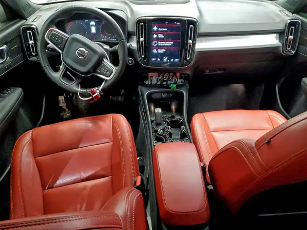 YV4162UK1K2139410 2019 VOLVO XC40 - Image 8