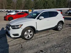 YV4162UK1K2151332 2019 VOLVO XC40