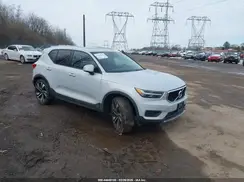 YV4162UK1L2183876 2020 VOLVO XC40