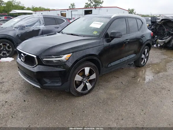 YV4162UK1L2276736 2020 VOLVO XC40 - Image 2