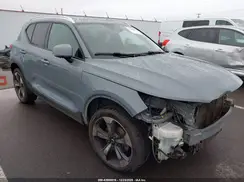 YV4162UK1L2320914 2020 VOLVO XC40