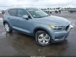 YV4162UK1M2452296 2021 VOLVO XC40