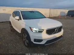 YV4162UK2L2245883 2020 VOLVO XC40