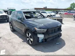 YV4162UK2L2260478 2020 VOLVO XC40