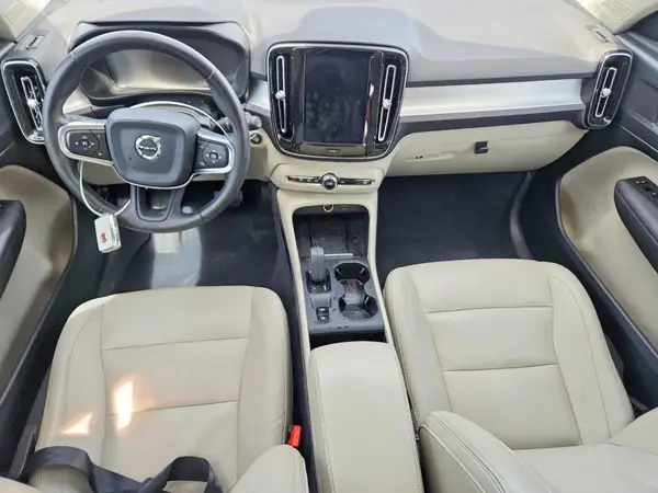 YV4162UK2L2292668 2020 VOLVO XC40 - Image 8