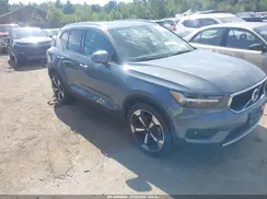 YV4162UK2L2297126 2020 VOLVO XC40