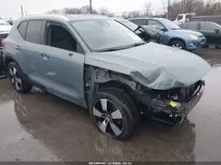 YV4162UK2M2427343 2021 VOLVO XC40