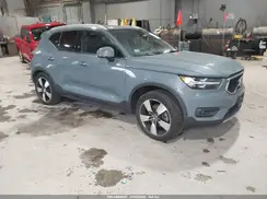 YV4162UK2M2481550 2021 VOLVO XC40