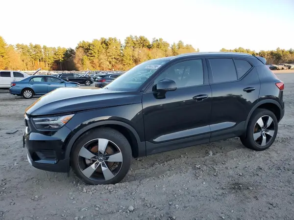 YV4162UK3K2053144 2019 VOLVO XC40 - Image 1