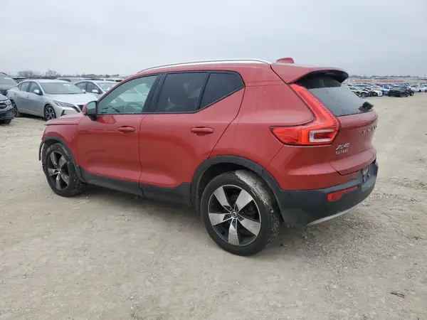 YV4162UK3K2089013 2019 VOLVO XC40 - Image 2