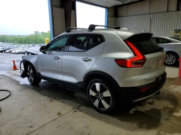 YV4162UK3K2111009 2019 VOLVO XC90 - Image 2