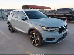 YV4162UK3K2127372 2019 VOLVO XC40