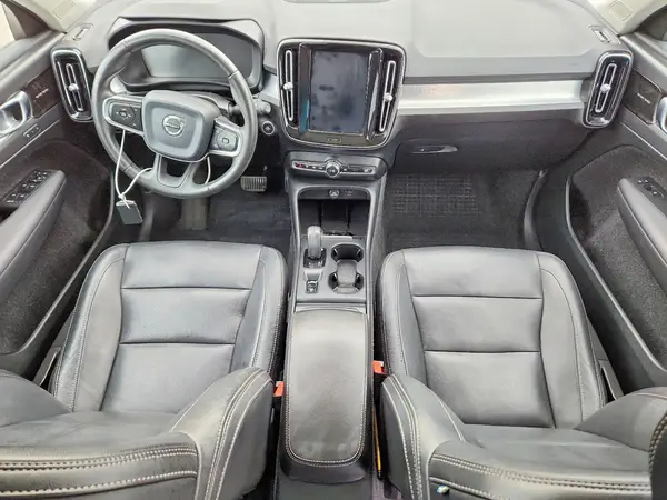YV4162UK3L2298866 2020 VOLVO XC40 - Image 8