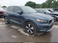YV4162UK3M2423754 2021 VOLVO XC40