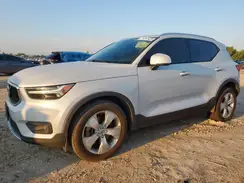 YV4162UK3M2597842 2021 VOLVO XC40