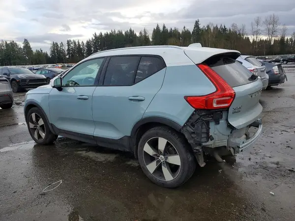 YV4162UK4K2140468 2019 VOLVO XC40 - Image 2