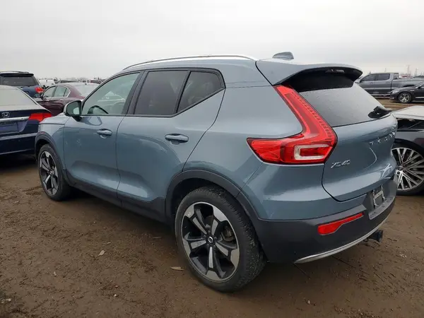 YV4162UK4L2263219 2020 VOLVO XC40 - Image 2