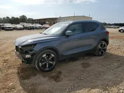 YV4162UK4M2425643 2021 VOLVO XC40