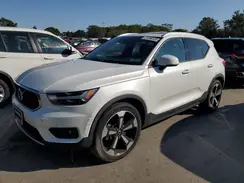 YV4162UK4M2431832 2021 VOLVO XC40