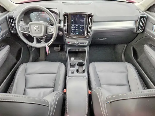 YV4162UK4M2457279 2021 VOLVO XC40 - Image 8