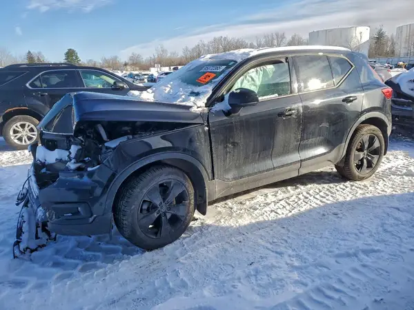 YV4162UK5K2089837 2019 VOLVO XC40 - Image 1