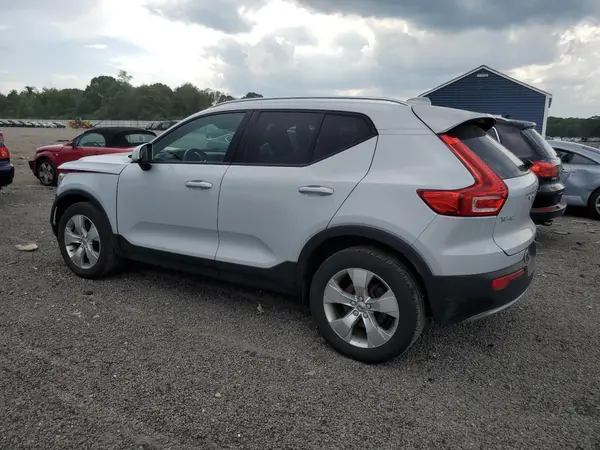 YV4162UK5L2285360 2020 VOLVO XC40 - Image 2