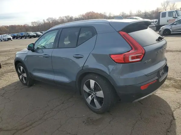 YV4162UK5L2325825 2020 VOLVO XC40 - Image 2