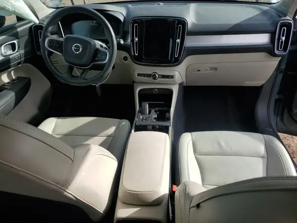 YV4162UK5L2325825 2020 VOLVO XC40 - Image 8